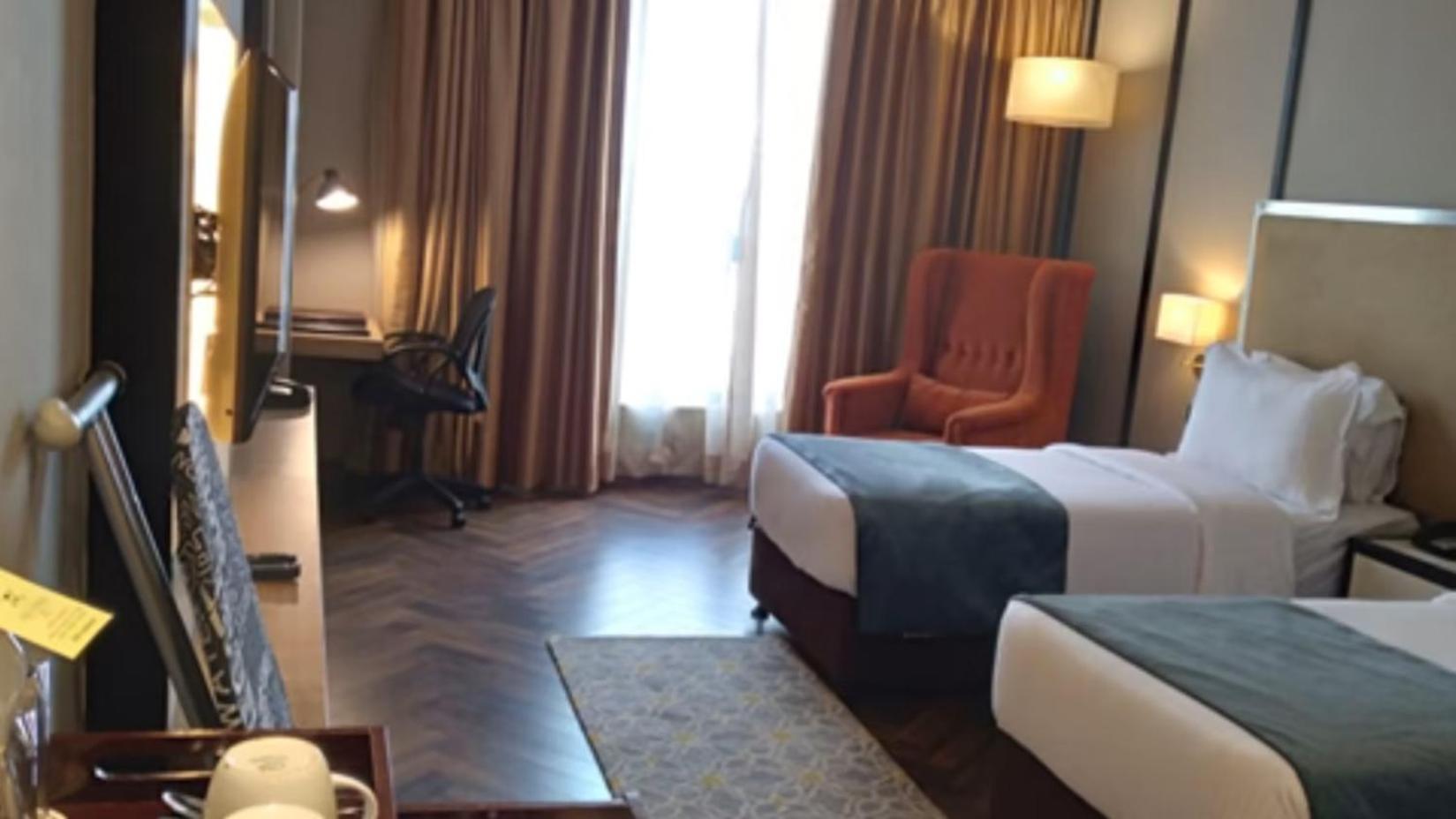 Hotel Polo Towers אגרטלה מראה חיצוני תמונה