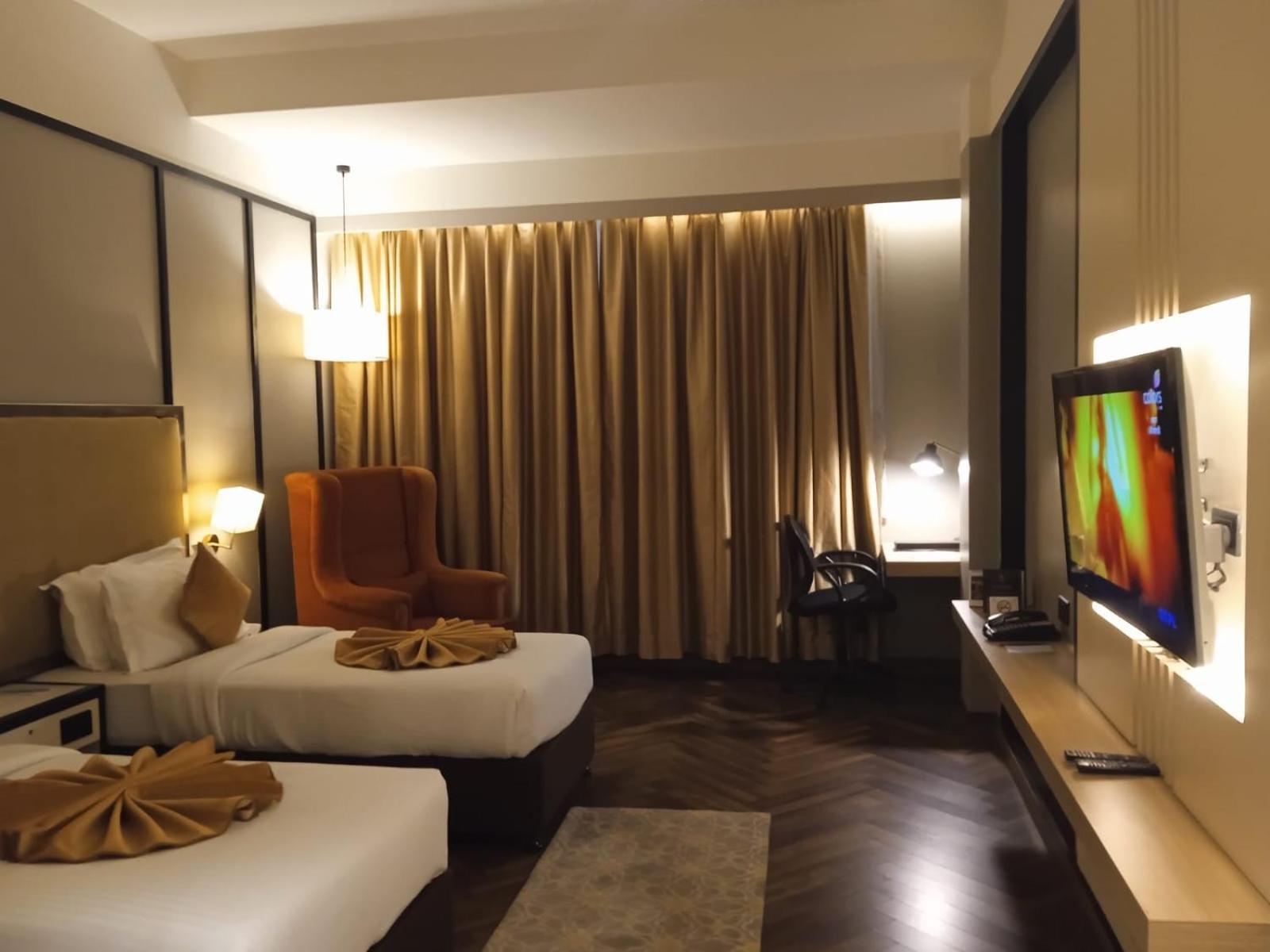 Hotel Polo Towers אגרטלה מראה חיצוני תמונה